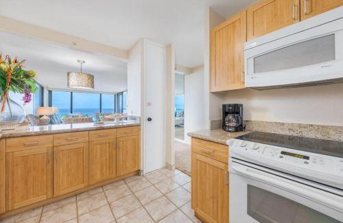 Honokowai Casa | Mahana 519 · MA 519 Tranquil OceanFront 2BD AC