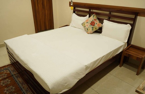 Ratia Hotel | Maharaja Hotel and Restaurant