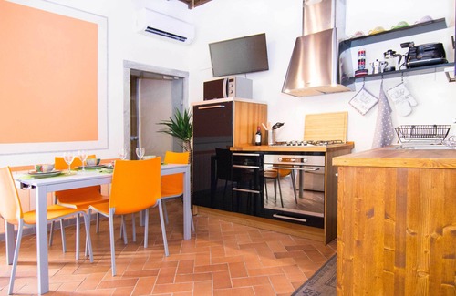 Santa Croce Apartamento | Maia apt: Abra la puerta y disfrutar del centro histórico de Florencia!