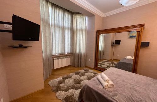 Baku Old Town Apartamento | Maiden apartment by Bakuapart