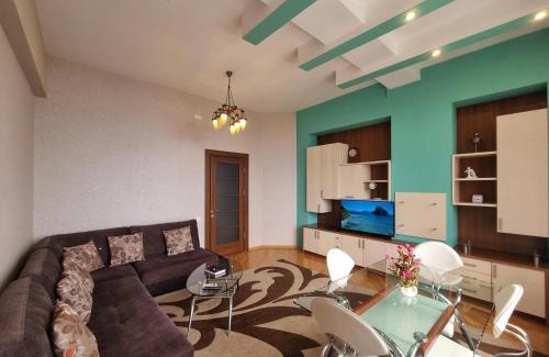 Baku Old Town Apartamento | Maiden seaside by Bakuapart