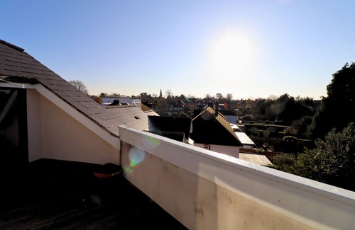 Maidenhead Apartamento | Maidenhead Stylish Top Floor Three Bedroom Apartment