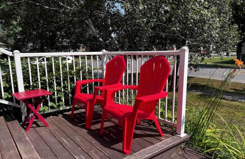 Thunder Bay Casa | main level in prestigious area