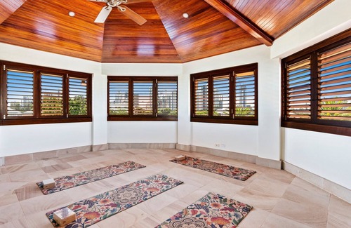 Southport Casa | Main River Grandeur Mansion, 4 Bed, Pool & Sauna