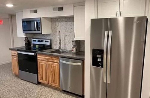 Mascoutah Casa | Main Stay on Market -Military/Healthcare Friendly