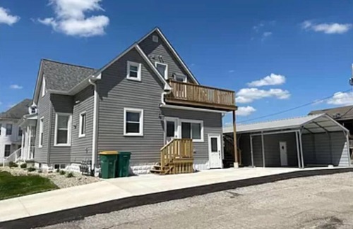 Mascoutah Casa | Main Stay on Market -Military/Healthcare Friendly