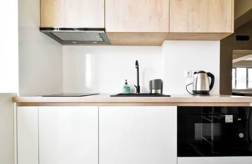 Sofia City Center Apartamento | Main Street Area | Metro Station | Washer&Dryer | Stunning View
