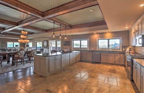 Sturgis Apartamento | Main Street Sturgis Apt w/ High-End Features