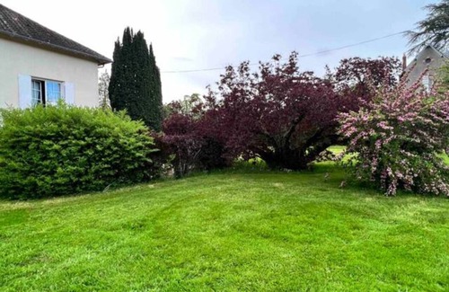 Saint-Sulpice-les-Feuilles Casa | Maison-location-vacances-saint Sulpice les Feuilles - 4pers - 2ch