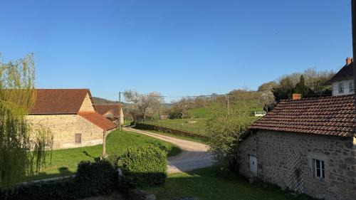 Saint-Symphorien-de-Marmagne Apartamento | Maison Belle Vie