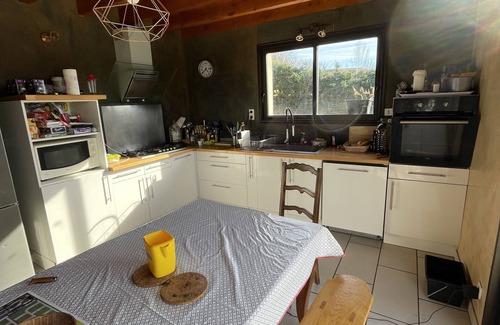 Saint-Constant-Fournoules Casa | Maison de Campagne Avec Piscine Privative Chauffée