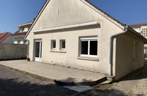 Fort-Mahon-Plage Casa | Maison à 50m de la plage, 3 chambres, jardin clôturé, idéale en famille! - FR-1-482-85