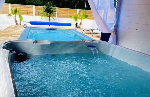 Biscarrosse Casa | Maison à Biscarrosse au Calme Avec Piscine et Jacuzzi