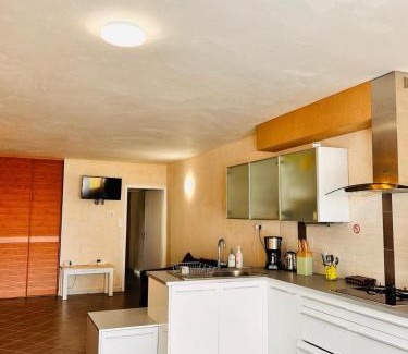 Castelsarrasin Casa | Maison à la campagne