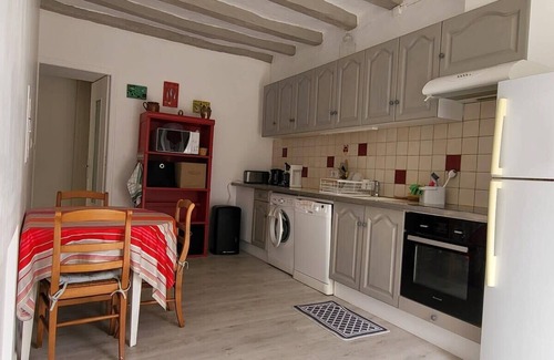 Nalliers Casa | Maison à la campagne pour escapades touristiques !