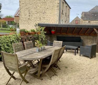 Noron-la-Poterie Casa | Maison à louer