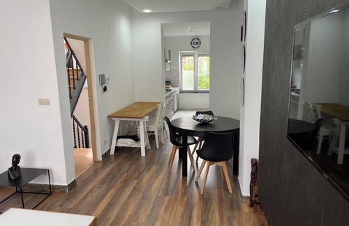 Ganshoren Casa | Maison 2 Chambres en Plein Cœur de Bruxelles
