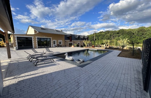 Montfort-le-Gesnois Casa | Maison 220 m2 à la Campagne