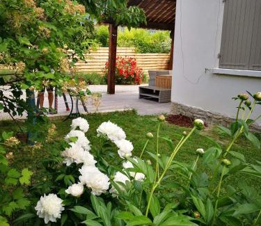 Digne-les-Bains Casa | Maison 3 étoiles avec jardin pour familles, sportifs, curistes.