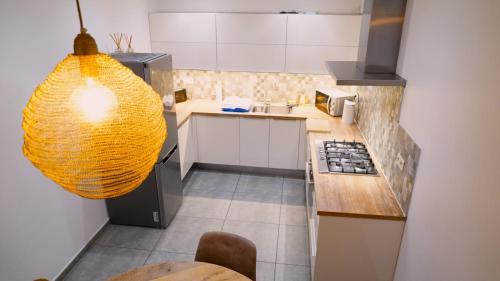 Jumet Casa | Maison 3 chambres proximité aéroport et grand axes