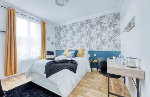 La Courneuve Casa | Maison 4 chambres - 12 personnes - Parking Privé - Metro 7 - Rer B -
