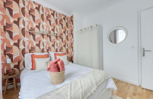 La Courneuve Casa | Maison 4 chambres - 12 personnes - Parking Privé - Metro 7 - Rer B -