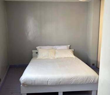 Bourgoin-Jallieu Casa | Maison 6 ch avec jacuzzi, PROMO AUTOMNE 2025
