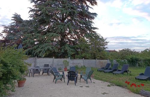 Nouan-sur-Loire Casa | Maison 6 couchages avec jardin au coeur des châteaux de la Loire
