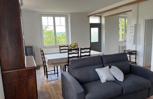 Brassac-les-Mines Casa | Maison 8 personnes