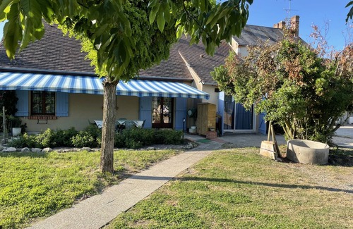 Selles-Saint-Denis Casa | Maison Agréable en Sologne