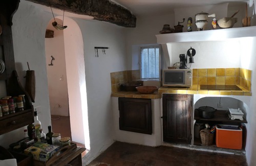 Seillans Casa | Maison ancienne de caractère avec terrasse dans hameau typiquement provençal