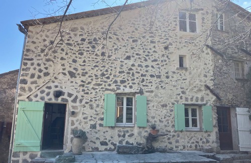 Seillans Casa | Maison ancienne de caractère avec terrasse dans hameau typiquement provençal