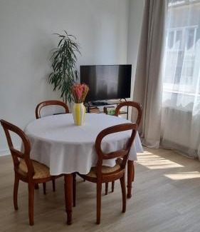 Sint-Agatha-Berchem Casa | Maison Armand Bxl