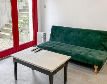 Bois-Colombes Casa | Maison Atypique accès direct Paris, Cuisine design