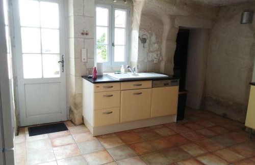 Chinon Casa | Maison atypique semi-troglodyte