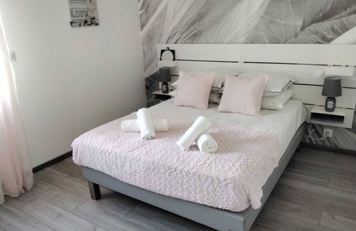 Les Mathes Casa | Maison au Calme au Coeur des Mathes