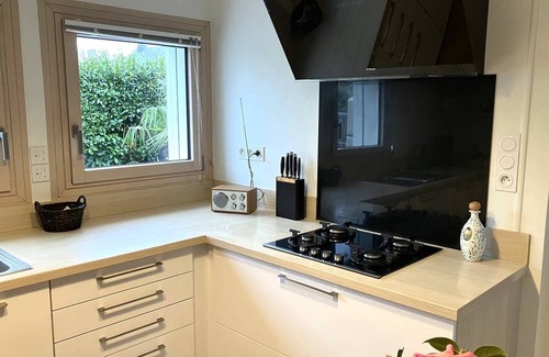 Le Ru Casa | Maison avec jardin, terrasse, WIFI au centre de PERROS-GUIREC