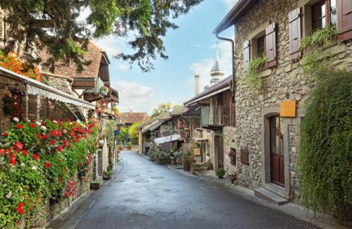 Yvoire Casa | Maison avec jardin au coeur du village