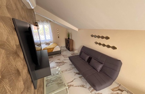 Pruniers-en-Sologne Casa | Maison Balneo Noham