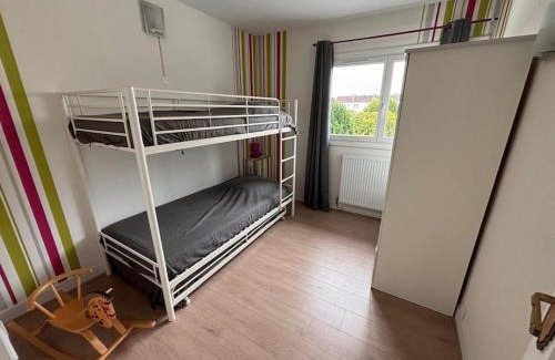 Chateauroux Casa | Maison Balzac - 7 personnes quartier calme