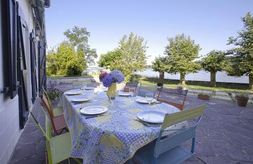 Bayonne Casa | Maison Basque, Le Jouanché - Facing the Adour River, 5 min from Bayonne
