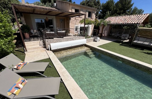 Eyragues Villa | Maison Beally - Encantadora casa de vacaciones con piscina privada para 8 personas en Eyragues.