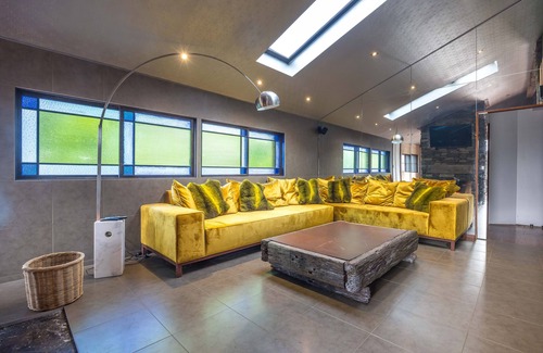 Titirangi Cabina | Maison Blanc
