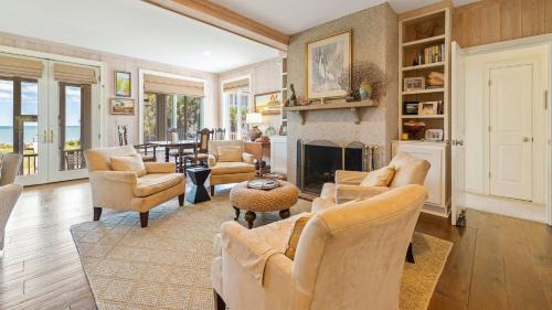 Debordieu Colony Casa | Maison Blanche home by Peace Vacations