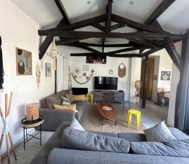 Saint-Vincent Apartamento | Maison bohème centre ville avec parking