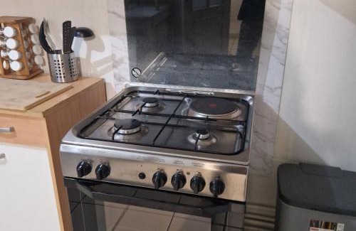 Luneville Casa | Maison calme avec 3 chambres, proche centre-ville Lunéville & gare, accès facile à Nancy - FR-1-584-106