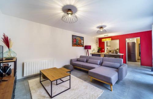 Jouvence Casa | Maison calme avec terrasse garage centre-ville B