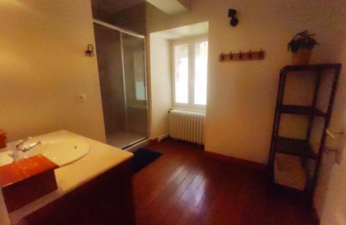 La Bouexiere Casa | Maison centre bourg L'écrin vatosoa 7 à 9 voyageurs