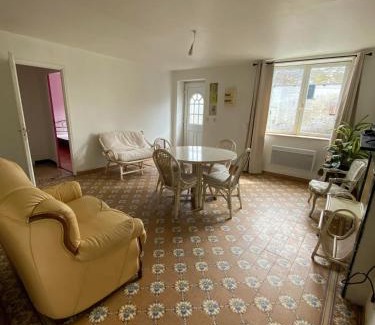 Audignies Casa | Maison chaleureuse à Audignies avec stationnement privé