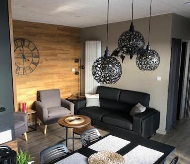 Ergue-Gaberic Casa | Maison chaleureuse et cosy en bois de 2021 Près de Quimper
